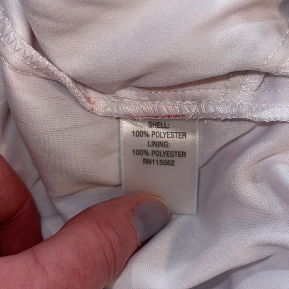 Disney Beauty and the Beast Women’s Romper Size Large - Picture 11 of 12